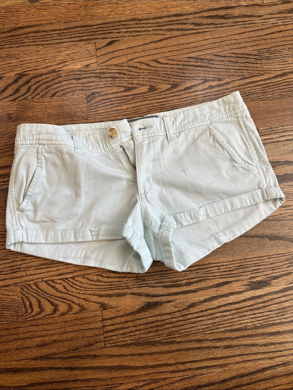 Abercrombie & Fitch Vintage Low Rise Pale Blue Women's Jean Shorts 28